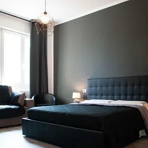 La Boutique Fronte Fiera Πανσιόν