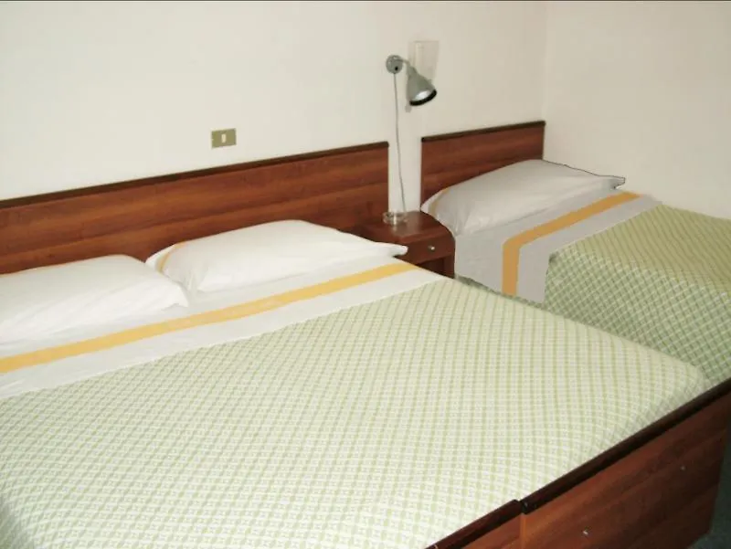 Hotel Tuscolano Μπολόνια