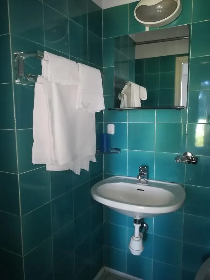 Hotel Tuscolano بولونيا